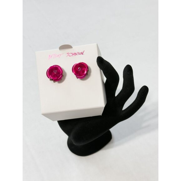 Betsey Johnson NWB Gold Tone Pink Metal Rose Bud Stud Earrings Crystal Accents - Picture 2 of 12